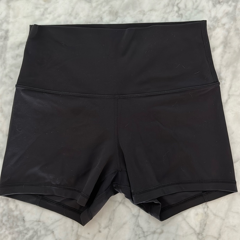 Lululemon 4” align shorts size 8
